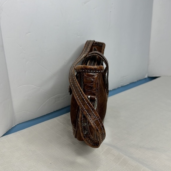 Croc Embossed brown 100% leather shoulder bag - Picture 4 of 8